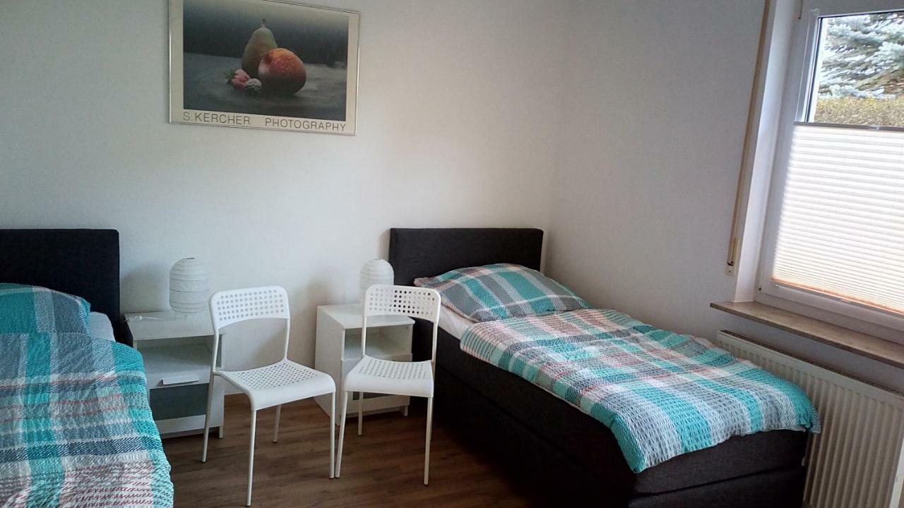 Komfort Apartment 2 Eg Bei Juergen Kunzi Filderstadt Eksteriør billede